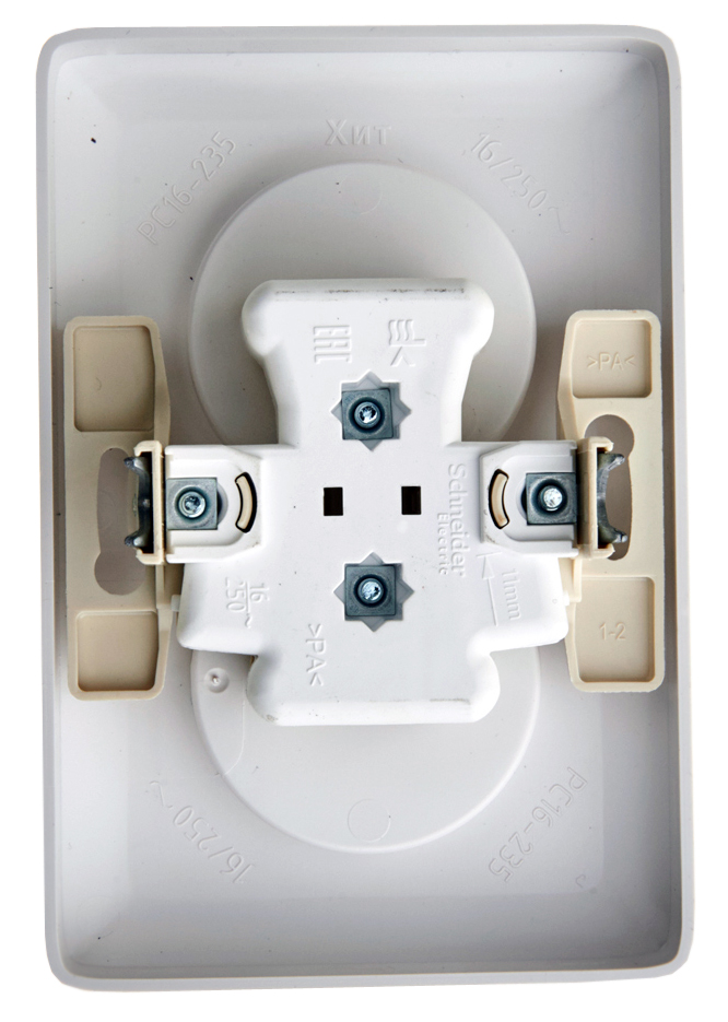 Р01. Розетка ХИТ RS16-235-B двойная с/п белая (Systeme Electric)