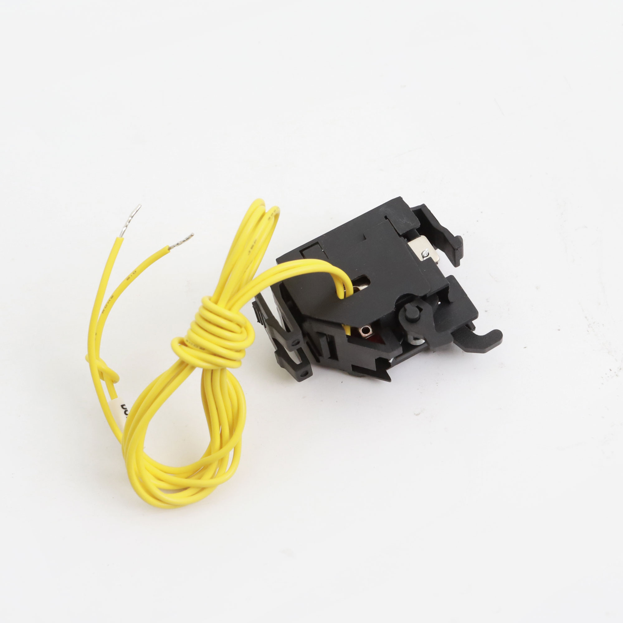 А15. Независимый SHT-MGS160DC110R расцепитель SHT для  MGS160 напряжение  (ДКС)