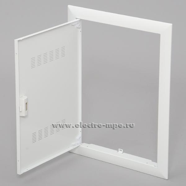 Е6494. Дверь BL620V белая металлическая с вент. отверстиями для UK624MB/NB 2CPX031091R9999 (ABB)