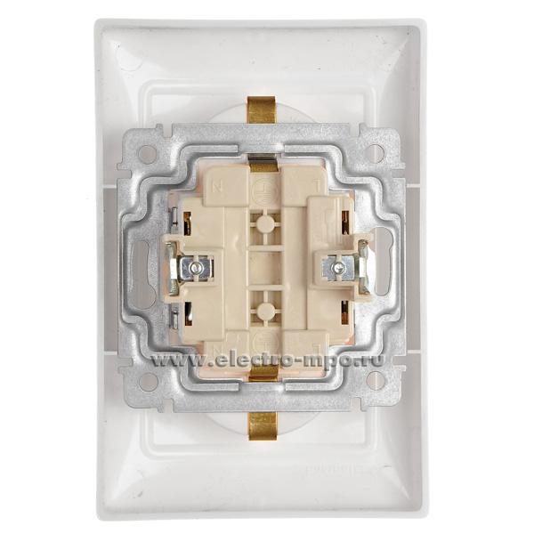 Розетка Valena 774427 \"евр\" двойная с/п со шторками белая (Legrand)