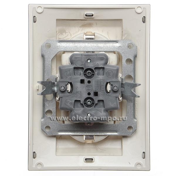 Розетка Unica MGU63.067.571 двойная \"евр\" со шторками с/п какао/бежевая ...