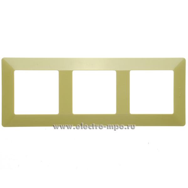 Р7288. Рамка-3 Valena Life 754083 универсальная лайм (Legrand)