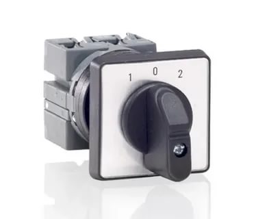 А93. Переключатель 3-х позиционный с ключем 1-0-2 ОMU3KB 1SCA022532R6420 (ABB)