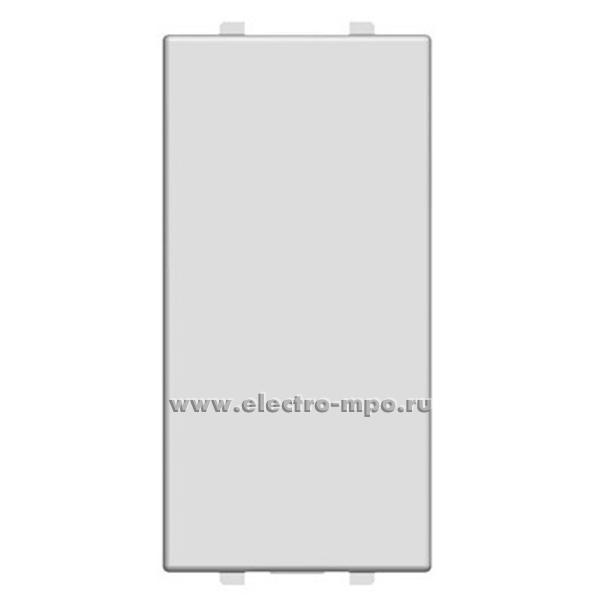 Ю0260. Заглушка Zenit N2100PL 2CLA210000N1301 на 1 модуль с/п серебро (ABB)