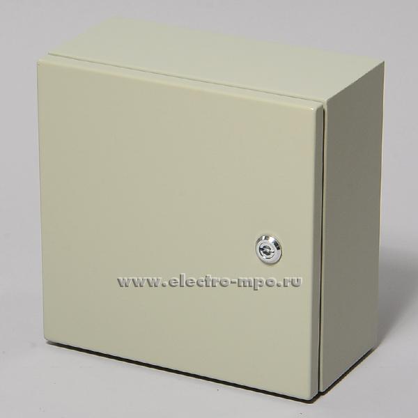 Е5004. Шкаф SPT-303015  IP65 300х300х150мм светло-серый с монтажной платой (Saipwell)