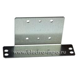Е6436. Поперечный элемент ZX29 металлический для установки розетки в бокс мультимедиа (АВВ)